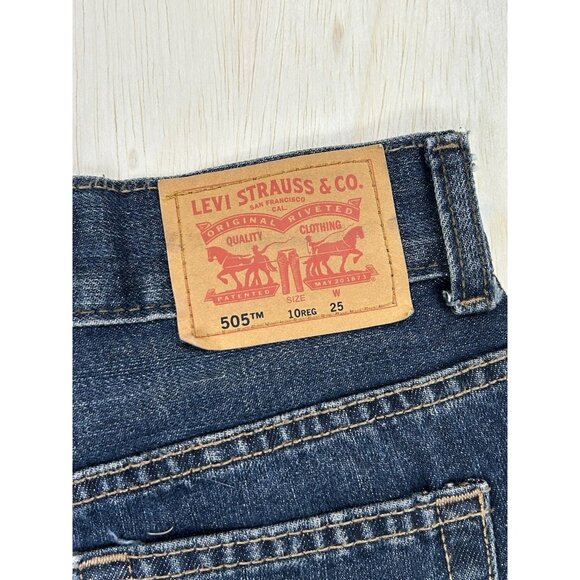 LEVIS 505 Womens  denim shorts Size 10R W 25 Blue - Picture 8 of 13